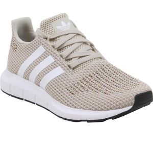 Adidas Swift Run - Women’s Size 8